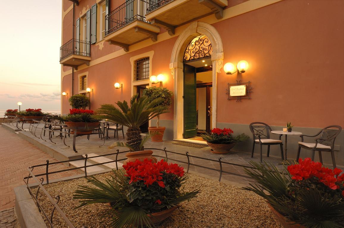 Hotel Residence Baiadelsole Laigueglia Ngoại thất bức ảnh