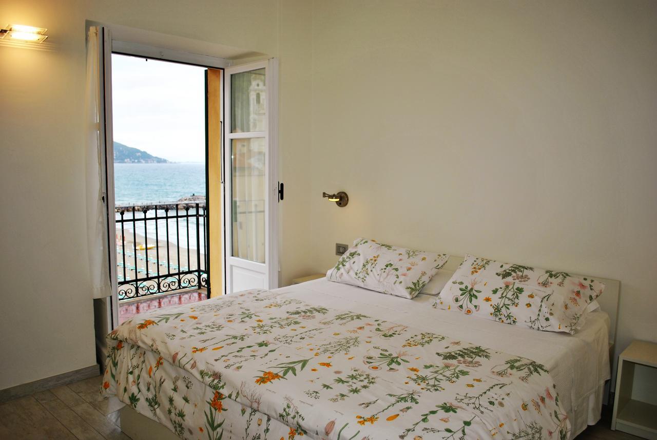 Hotel Residence Baiadelsole Laigueglia Ngoại thất bức ảnh