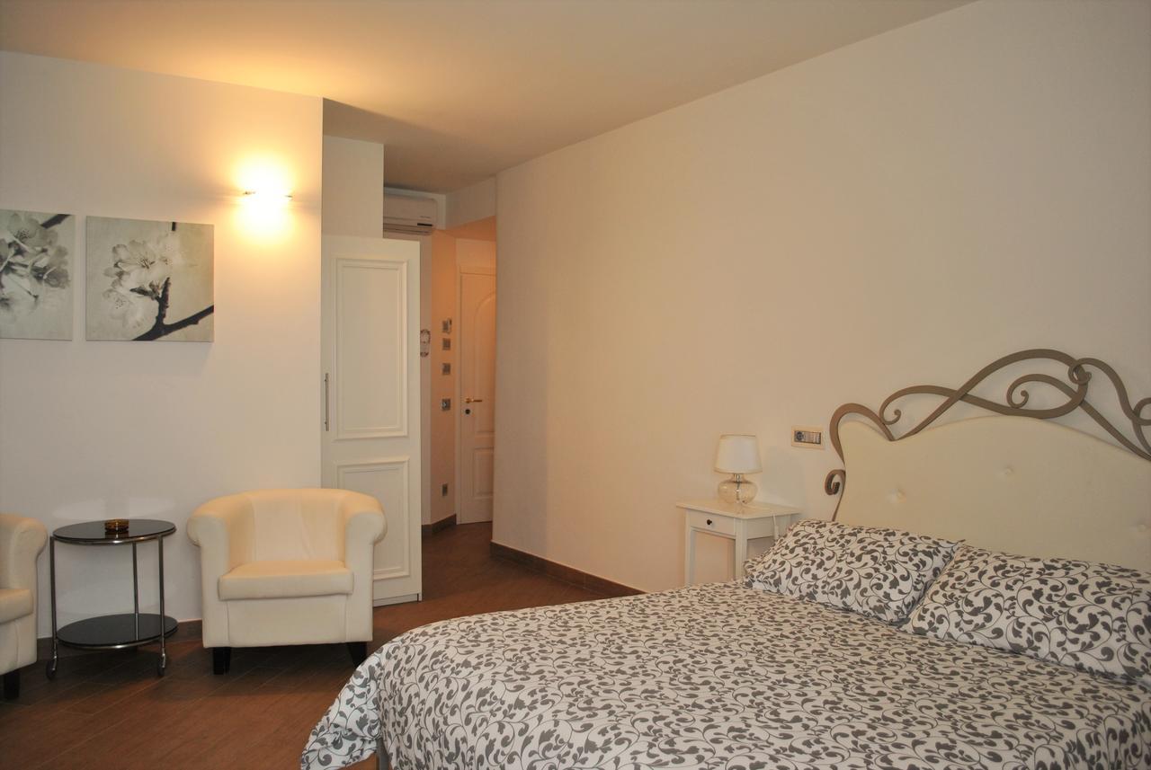 Hotel Residence Baiadelsole Laigueglia Ngoại thất bức ảnh
